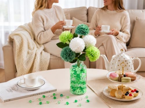 YATOJUZI 500PCS Acrylic Vase Filler Gradient Green Decorations Fake Ice Cubes Crushed Rocks Plastic Diamonds Gems for DIY Party Centerpiece Table Scatter Display 0.5"