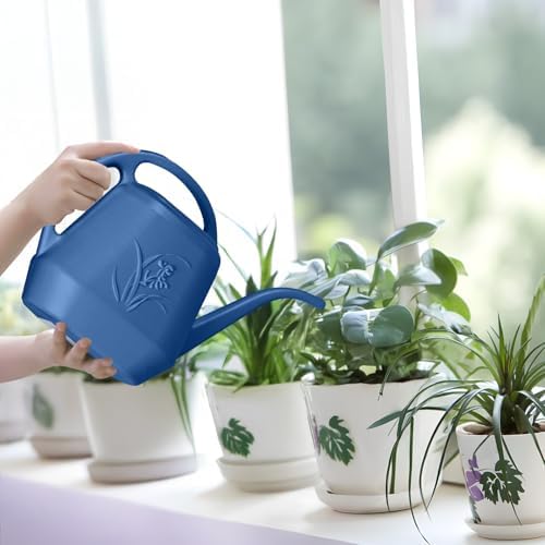 Plastic Watering Can Grip -1/2 Gallon - Blue