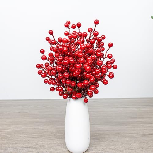 J'FLORU 50 Pack Christmas Tree Decorations 6.5 Inch Artificial Berry Stems Red Berry Picks for Xmas Winter Christmas Tree Ornaments Centerpieces Flower Arrangements