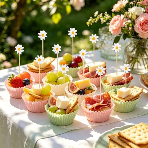 White Daisy Cocktail Picks,100pcs 4.7 Inch Long Food Toothpicks Bamboo Fruit Sticks for Sandwich, Appetizers, Mini Charcuterie Skewers for Summer, Wedding, Bridal Shower, Graduation, Birthday Party