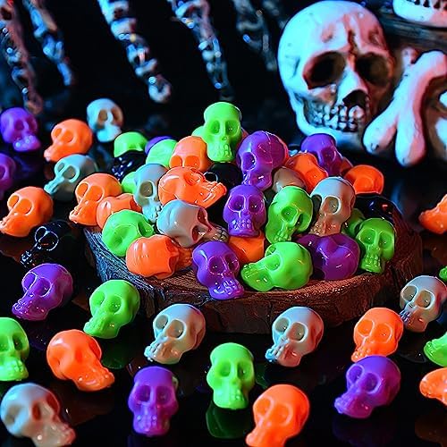 100Pcs Halloween Mini Plastic Skull Heads