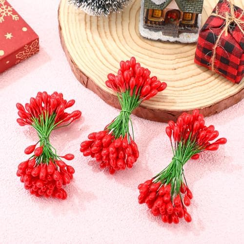 BBTO Pack of 400 Red Artificial Holly Berries, Christmas Fake Fruit Berries on 200 Wire Stems for Christmas Tree Decoration, Flower Wreath DIY Craft