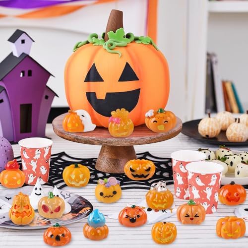 DIYDEC 24pcs Halloween Mini Pumpkins Toys Miniature Resin Figures Decor
