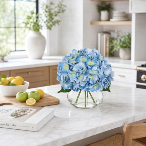 Hollyone Real Touch Hydrangea with Glass Vase Light Blue Full Latex Hydrangeas Artificial Flowers in Vase Lifelike Bouquets Floral Arrangements with Faux Water for Wedding Table Centerpiece Home Decor