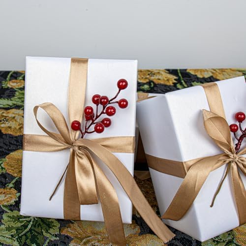 J'FLORU 50 Pack Christmas Tree Decorations 6.5 Inch Artificial Berry Stems Red Berry Picks for Xmas Winter Christmas Tree Ornaments Centerpieces Flower Arrangements