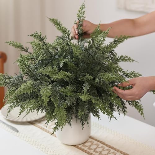 48 Pcs 18"Christmas Artificial Lifelike Touch Cedar Branches for Vase Decor