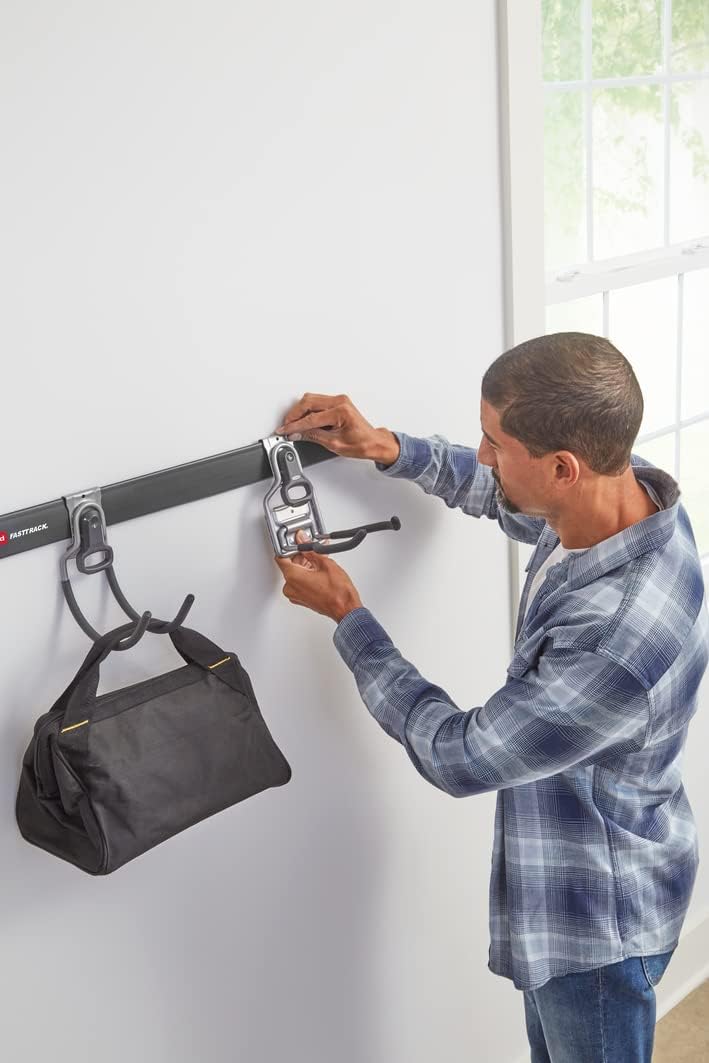 Rubbermaid FastTrack Garage Storage System Tool Hanging Kit, Wall Mount Holder for Garden Lawn Tools/Garage/Home