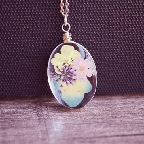 50Pcs Dried Pressed Flowers Resin Mould Real Pressed Flowers Natural Dry Leaves Bulk Mixed Colorful Daisy Herbs Kit with Tweezers for Scrapbooking DIY Candle Jewelry Crafts Making Nails(Purple)