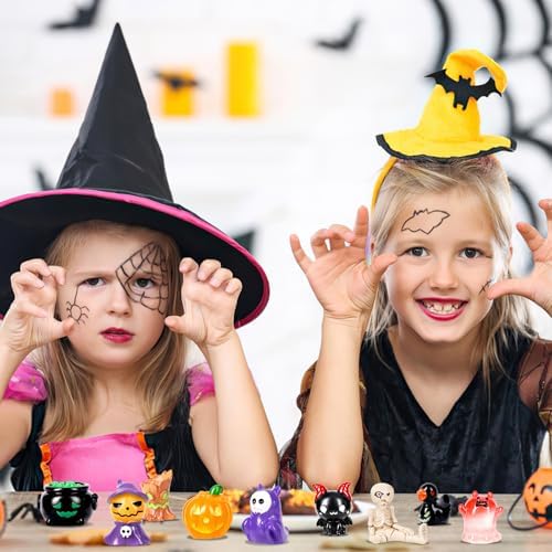 44Pcs Halloween Mini Resin Figures 44 Styles Little Figures to Hide Tiny Small Pumpkin Ghost Duck Skull Bulk Miniature Figurines for Halloween Party Favors DIY Craft Garden Dollhouse Decor