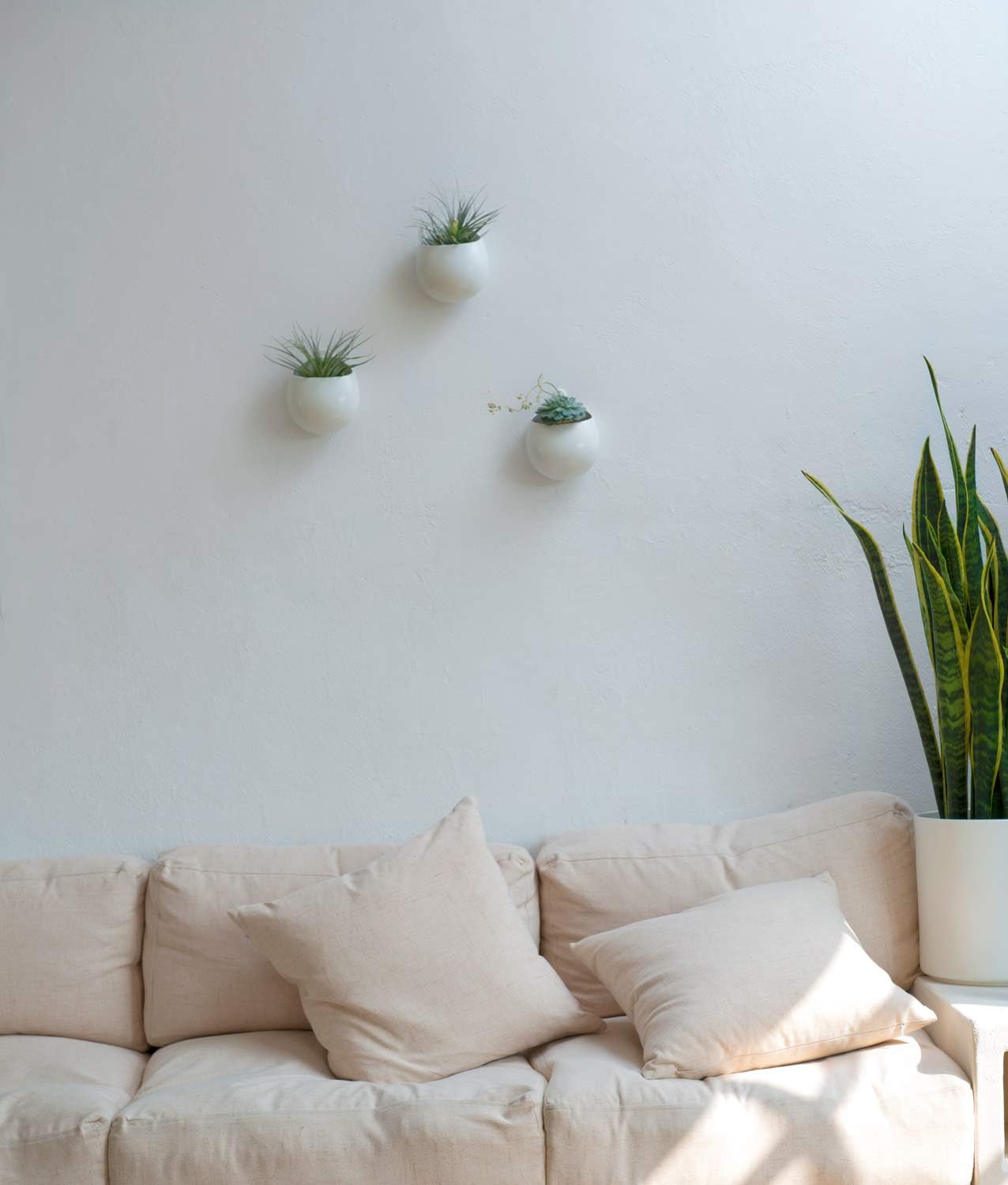 Mkono Ceramic Wall Planter for Indoor Plants 4 Inch Hanging Pot, Set of 3 | Succulents Air Plant Holder, White Round