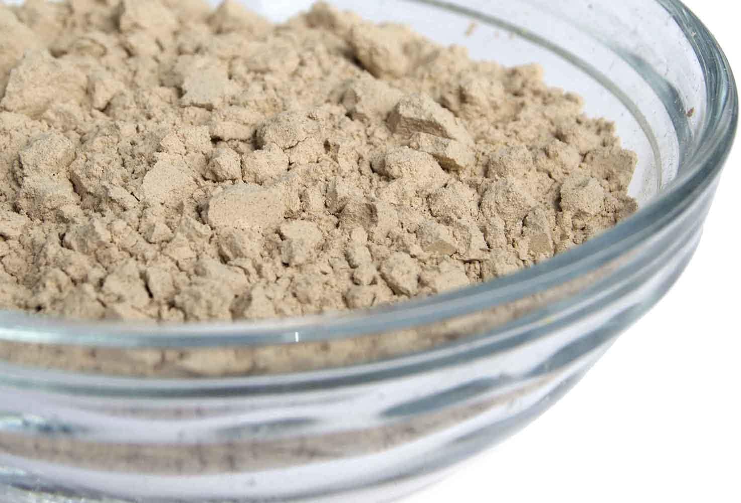 5 Pounds of Azomite - Organic Trace Mineral Powder - 67 Essential Minerals for You and Your Garden by Raw Supply