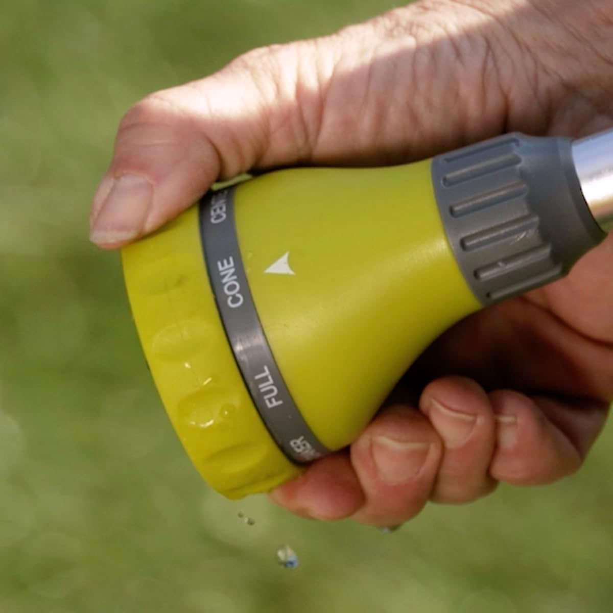 15" Watering Wand, 8 Spray Patterns, Thumb Control