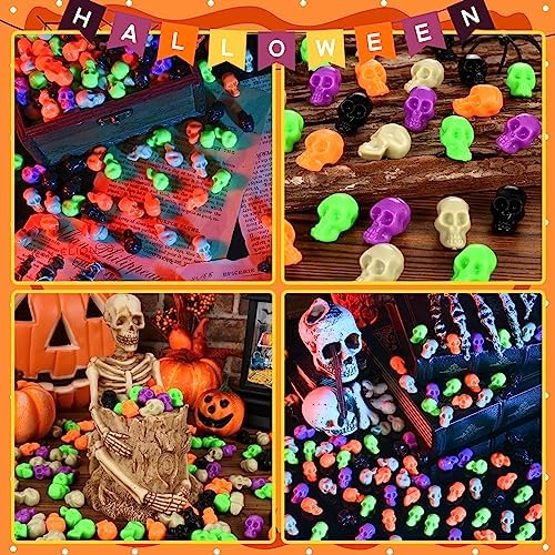 100Pcs Halloween Mini Plastic Skull Heads