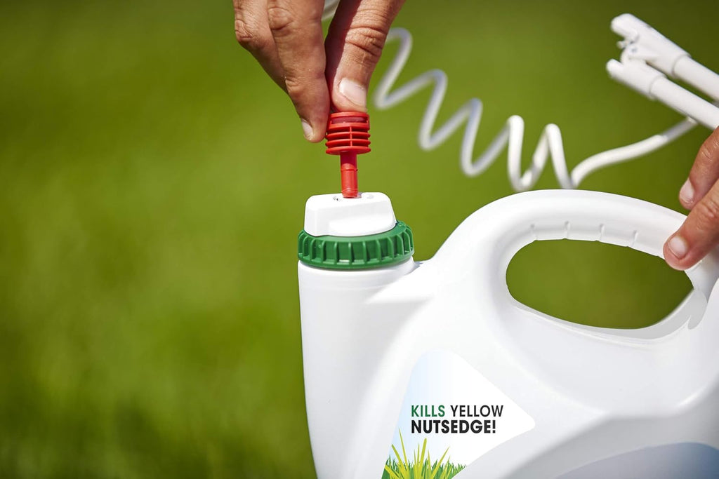 Roundup For Lawns1 Ready to Use - All-in-One Weed Killer for Lawns, Kills Weeds - Not the Lawn, One Solution for