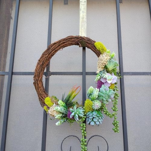 GNIEMCKIN 8 Pack 8 Inch Natural Grapevine Wreaths, Vine Branch Wreath