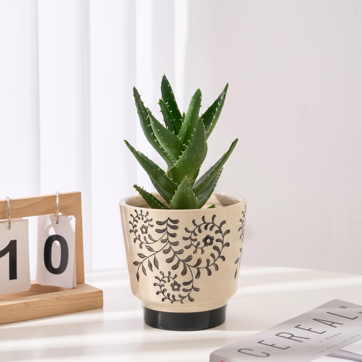 STHIE Indoor Ceramic Plant Pots with Drainage Holes, 5 Inch, Leaf Design | Handmade Hand-painted Cute Planter Pots for