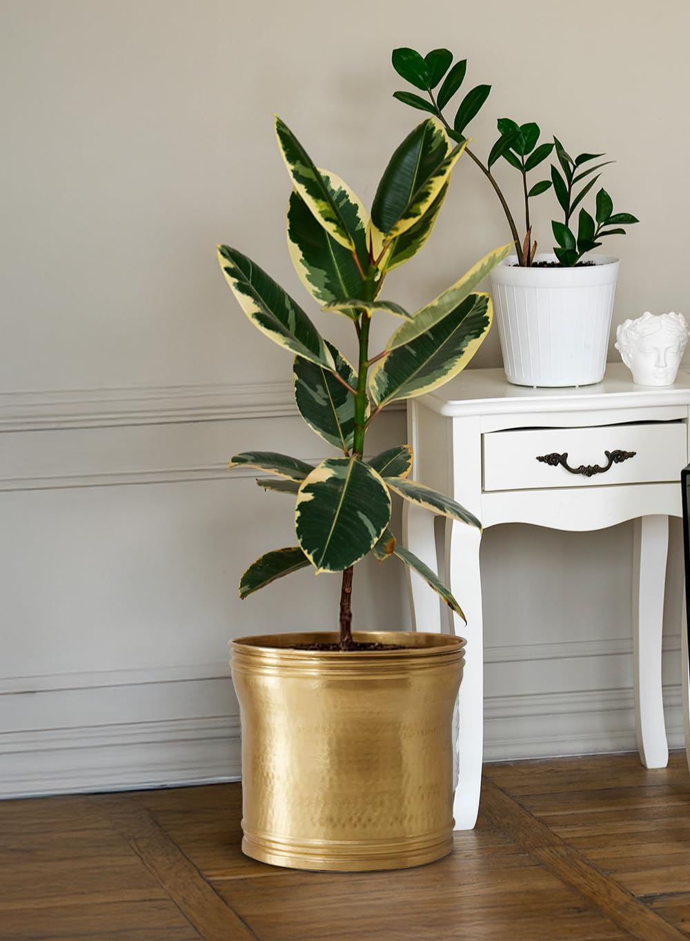 Serene Spaces Living Rajani Hammered Aluminum Planter – Decorative Indoor Plant Pot with Textured Finish, Antique