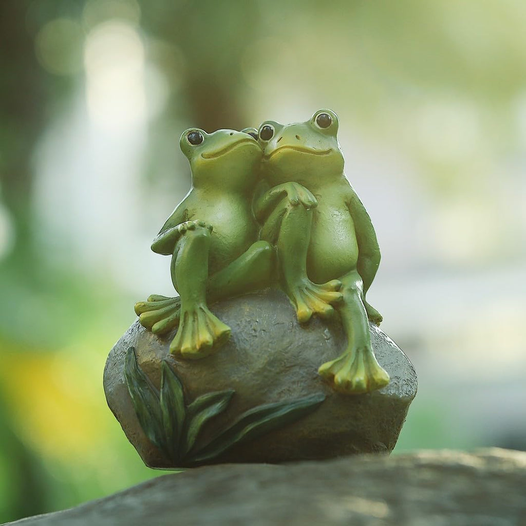 Resin Frog Garden Statue, Green Frog Figure for Outdoor Decor Yard and Garden Decoration Resin Sculpture (Art Deco)