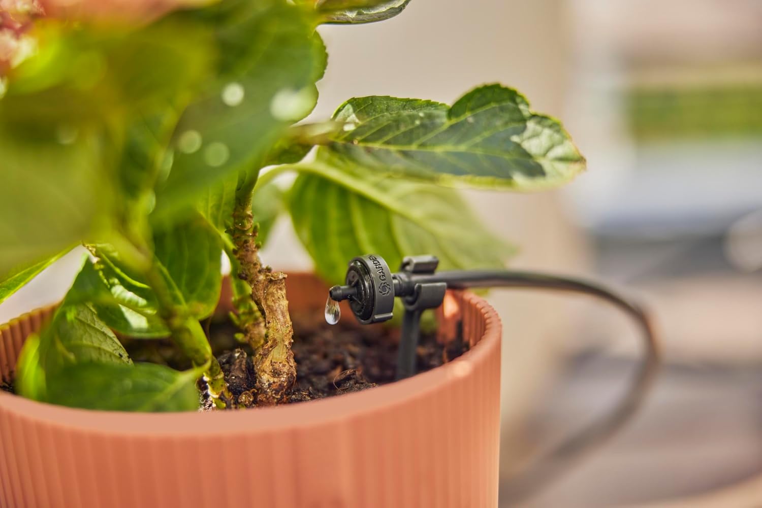 Gardena 13401-20 Micro Drip Sprinkler System for Balcony (15 Strains) Starter Set
