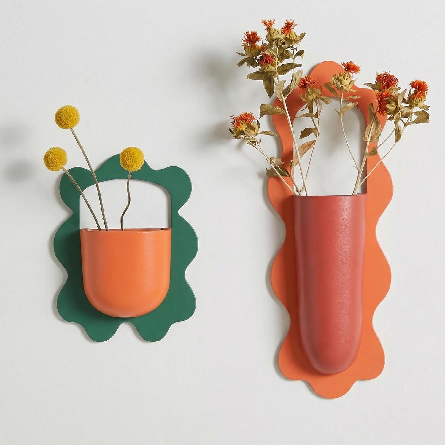 Metal Wall Planters Set of 2, Retro Wavy-Edge Hanging Vases - Orange & Green Red Iron Wall-Mounted Planters for Indoor