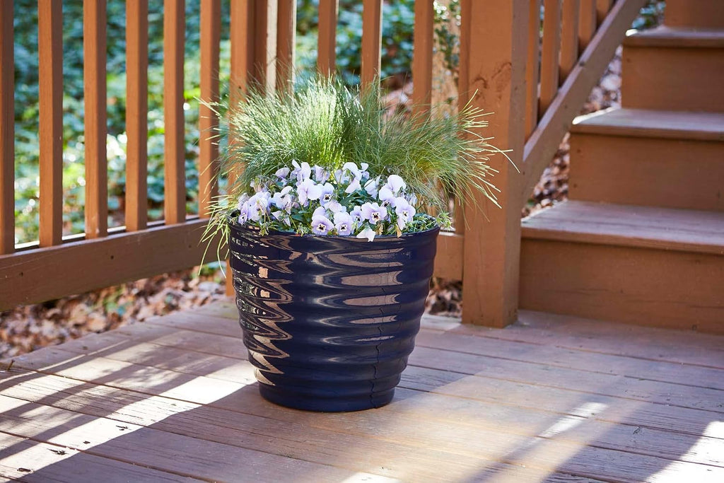 Southern Patio 14" Beehive Resin Indoor Pot Planter, 19.03 qt. Capacity