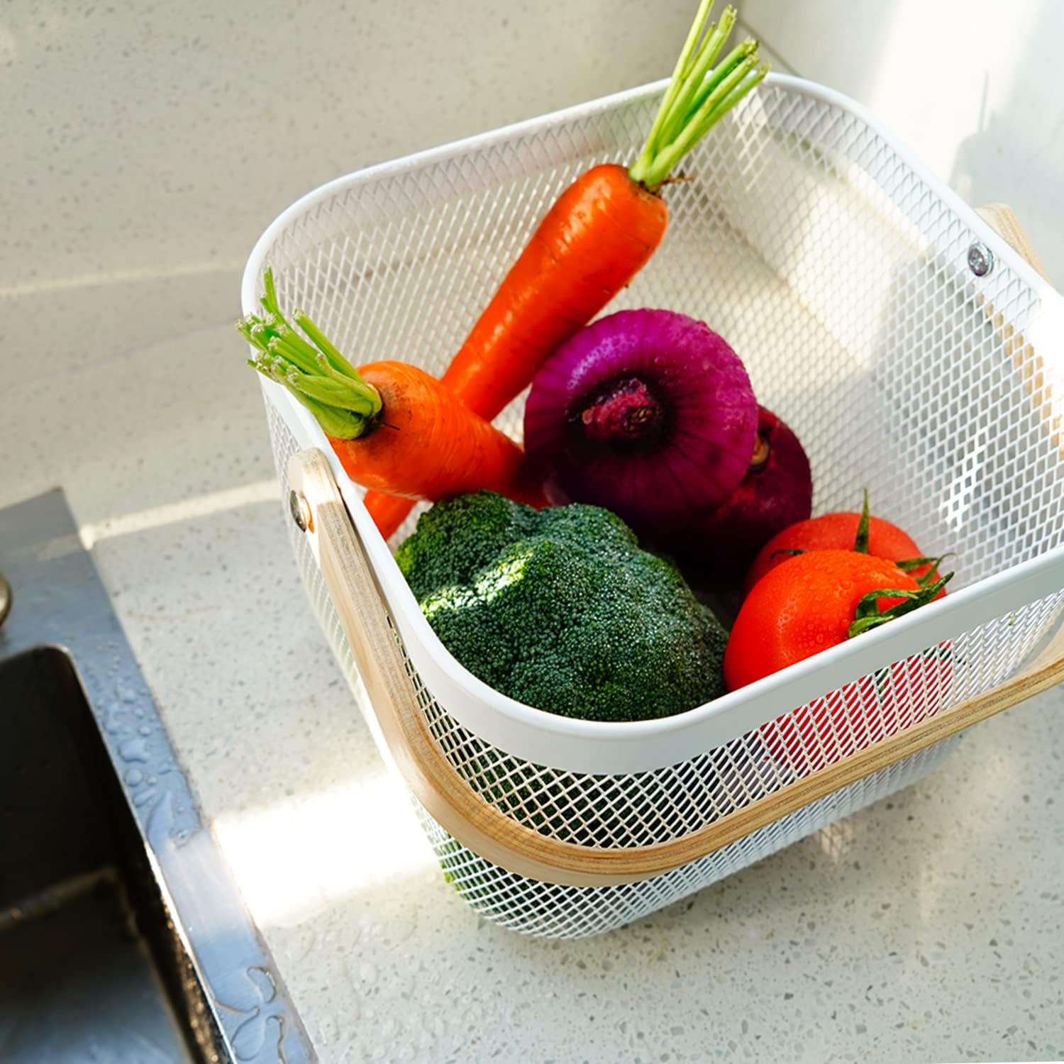 Metal Mesh Steel Harvest Basket, Wire Garden Basket with Handle | Square Multi-Functional Storage Organizer for