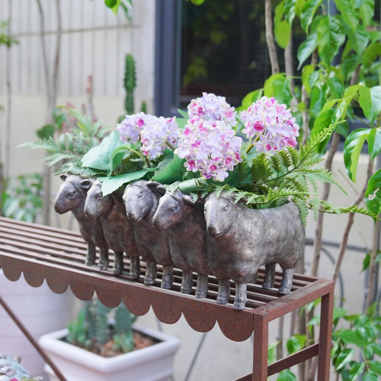 Newman House Studio Resin Sheep Planter Succulent Pot - Creative Animal Garden Pots for Home Garden Office Desktop