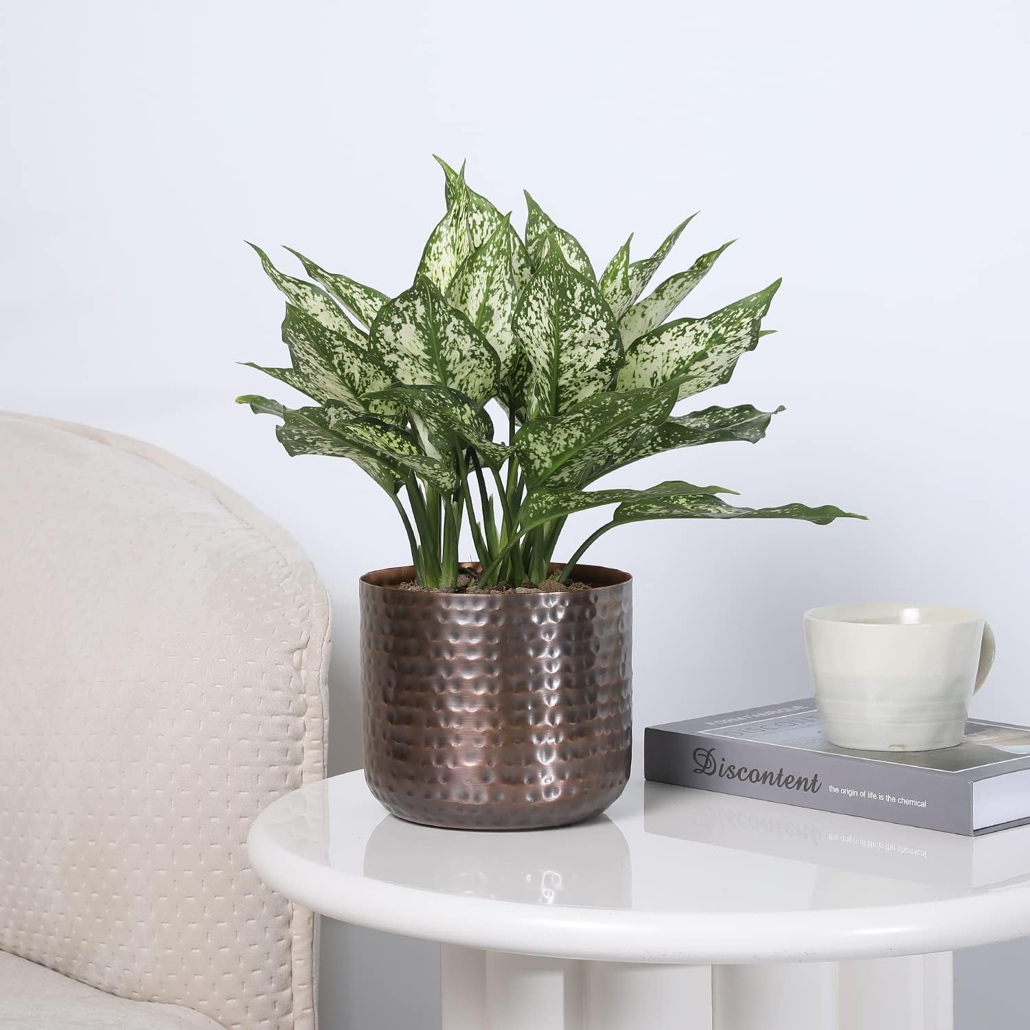 MyGift 6 Inch Copper Metal Vase, Hammered Flower Pot, Handcrafted | Elegant hammered finish brings artisan character to