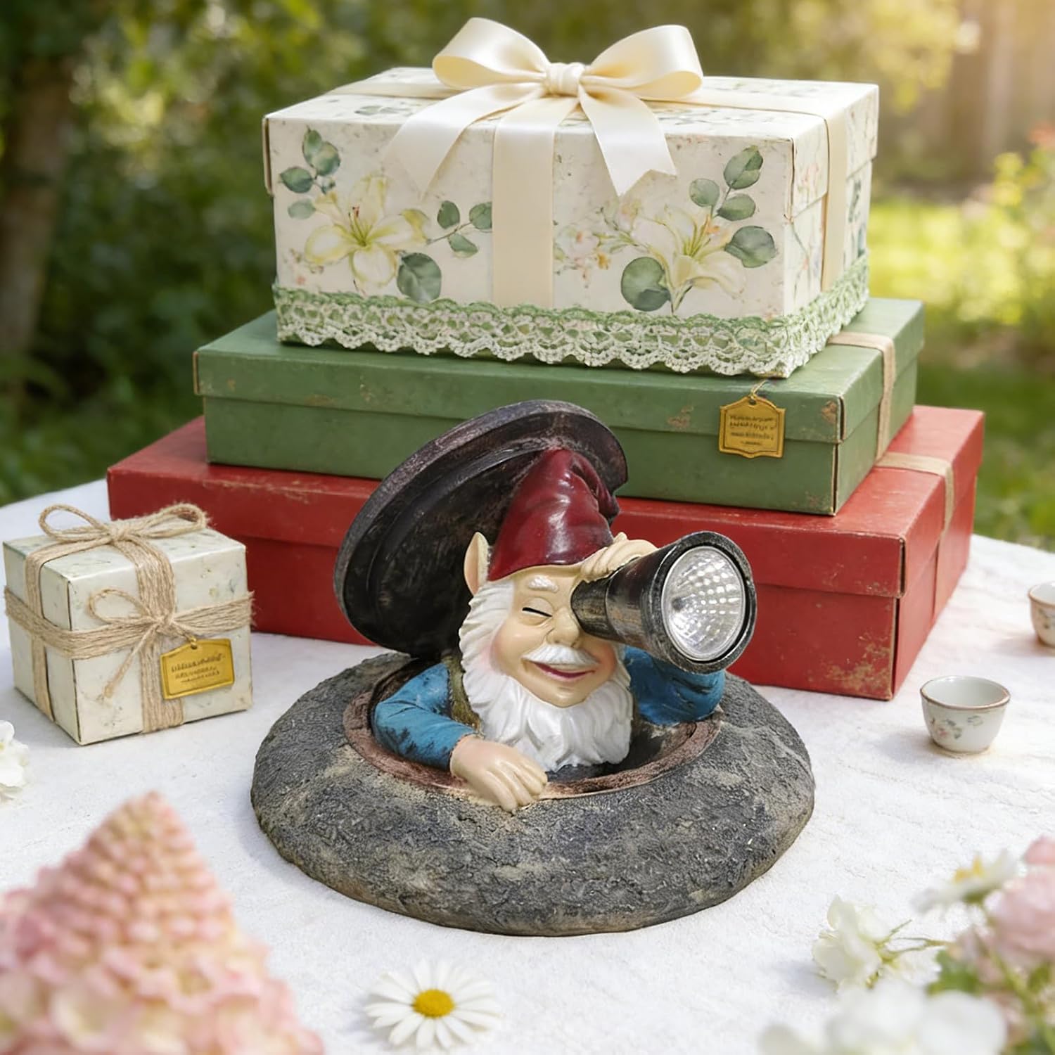 Solar Garden Gnome Outdoor Decor, Funny Gnome Statue Peeking from Manhole Cover, Waterproof Resin Figurine Lights for