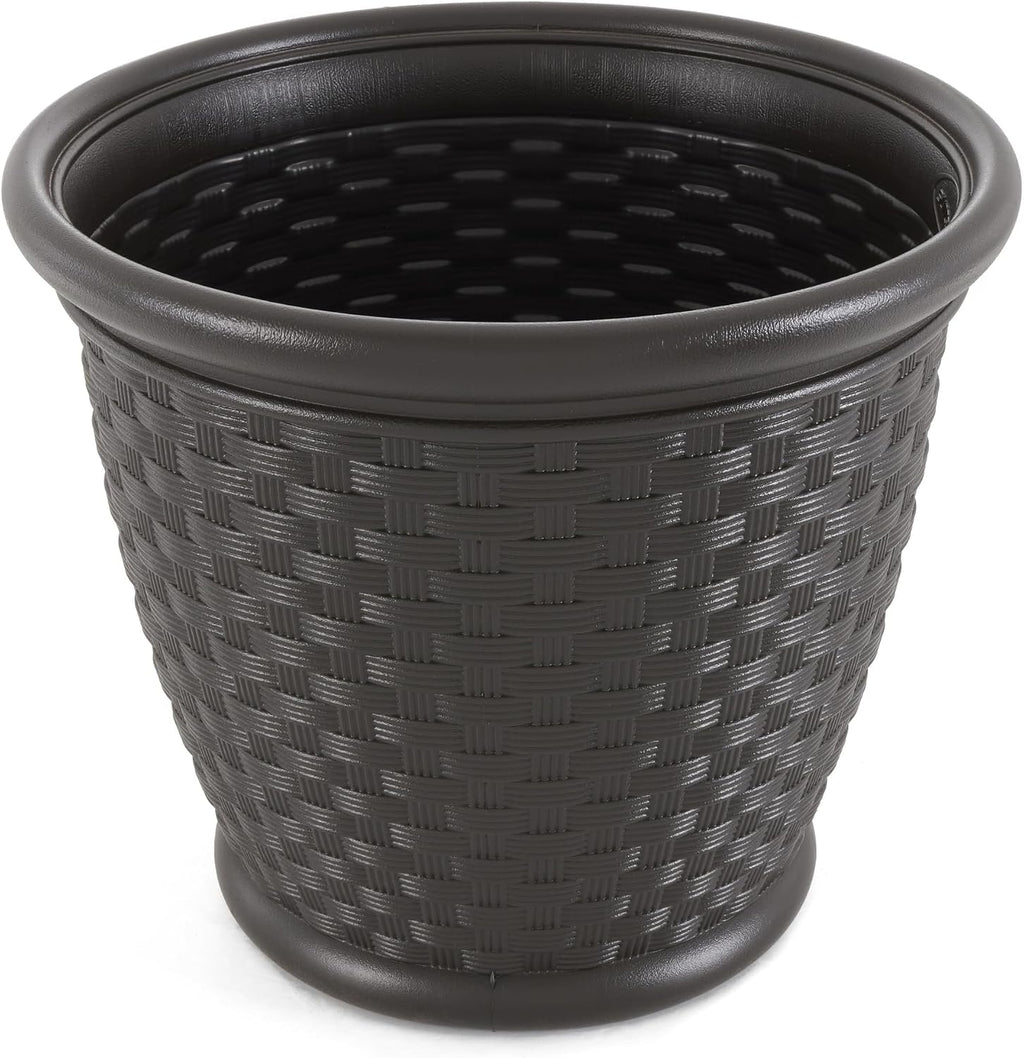 Suncast Sonora 18 Inch Lightweight Durable Plastic Wicker Decorative Flower Planter Pot for Yard, Garden, Indoor or