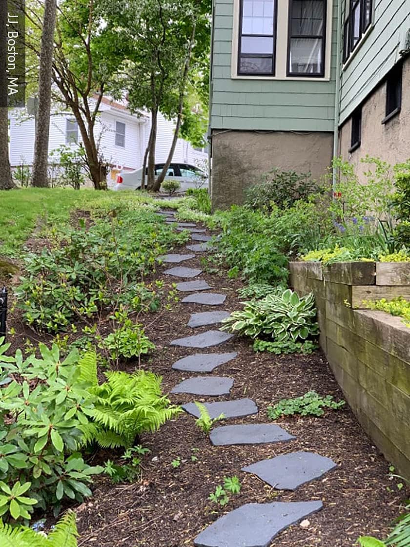 Gardener's Supply Company Flagstone Recycled Rubber Stepping Stone For Garden Walkway | Outdoor Patio Decor & Lawn