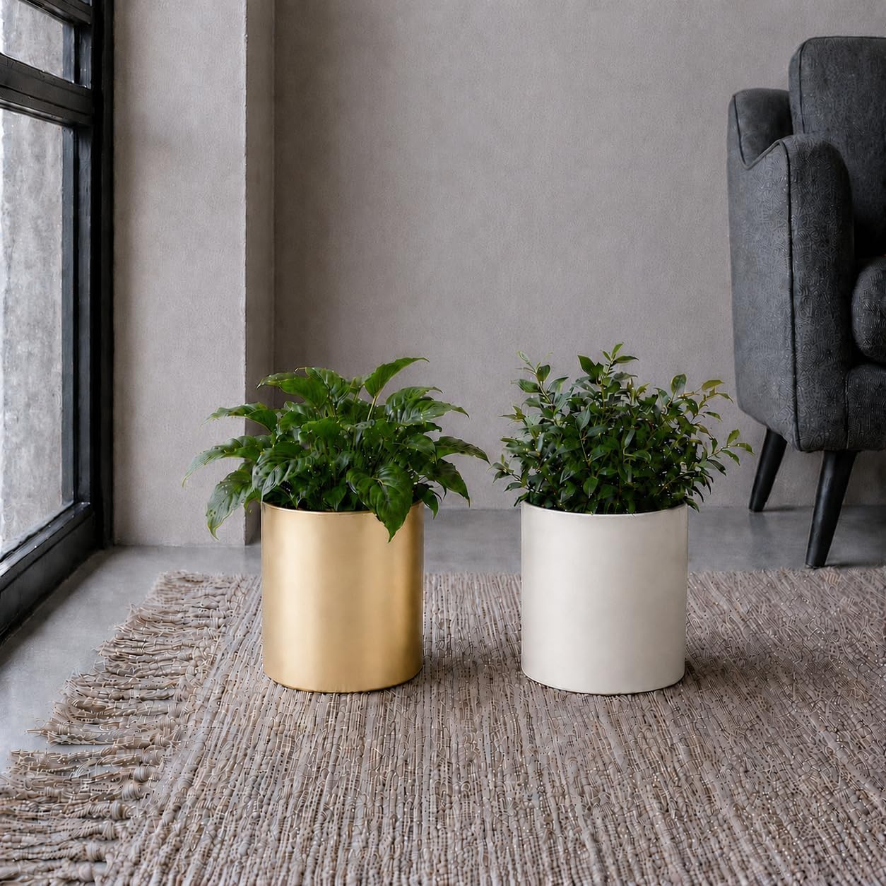 Gold Metal Plant Pot with Drainage Hole, 7 Inch Mid Century Modern Small Pot Indoor Outdoor Planters for Succulents