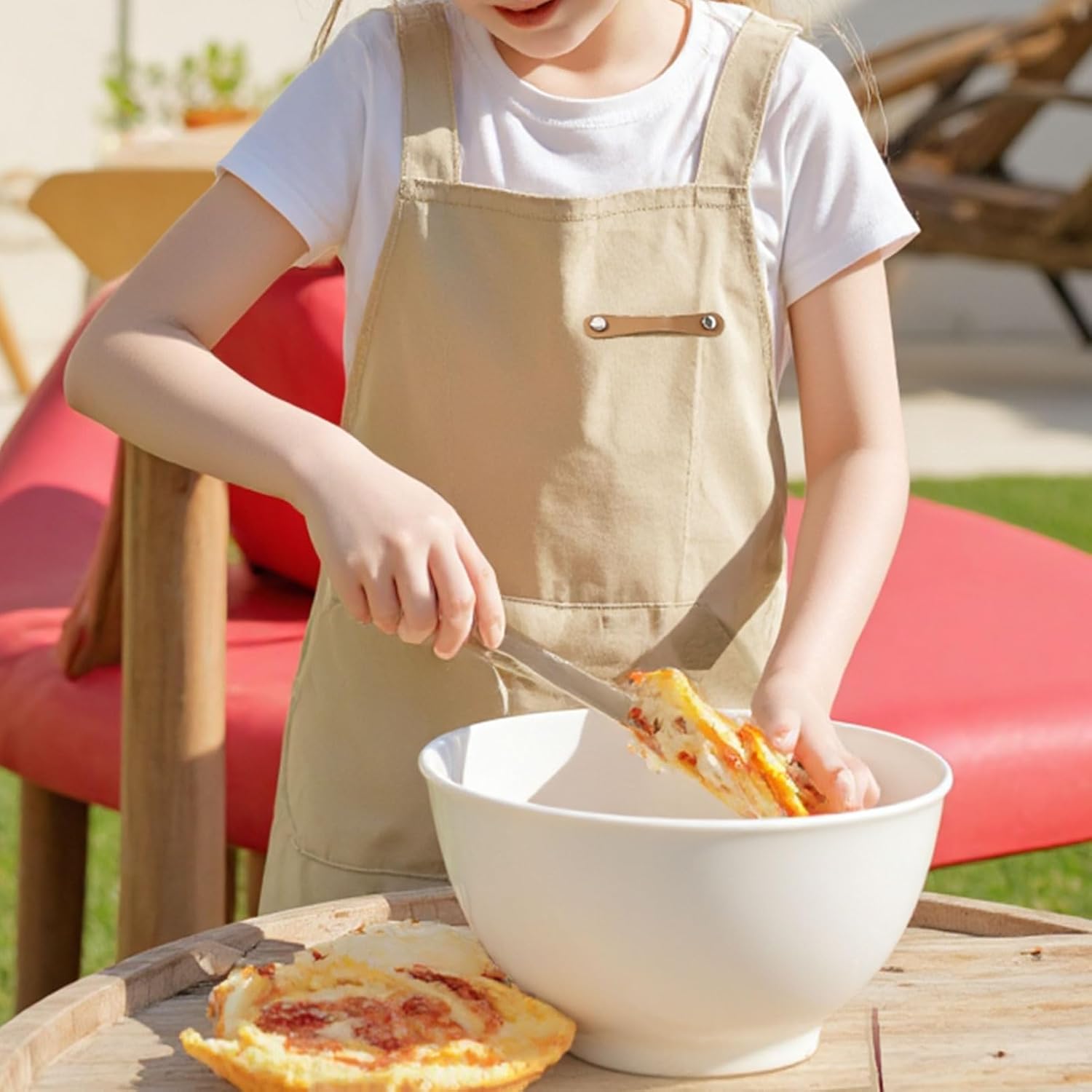 Adjustable Unisex Kids Apron Ages 5-11, Large Pocket, Waterproof Easy Clean, Ideal for Cooking Baking Gardening Art