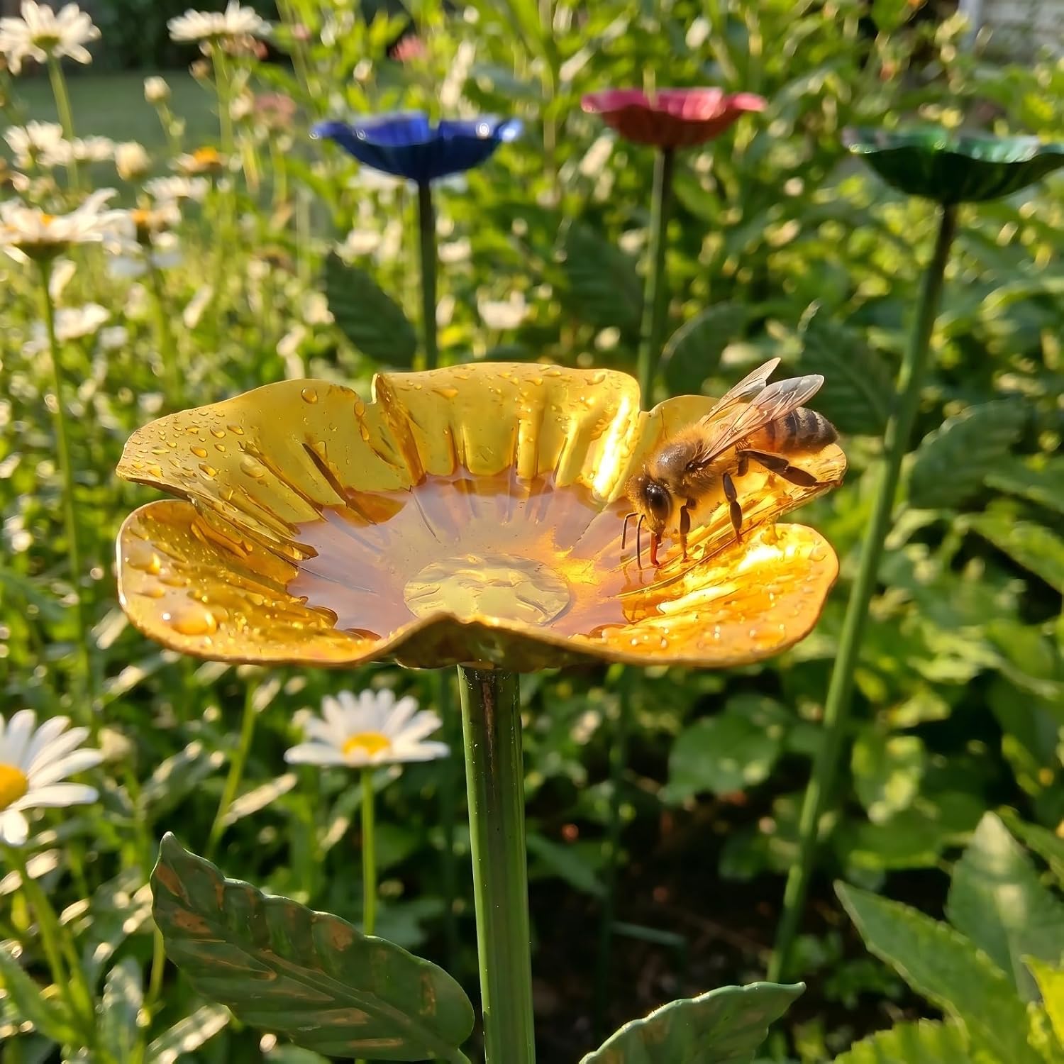 Bee Watering Station for Garden,Metal Bee Bath with Flower Design,Colorful Pollinator Watering Station,4-Pack