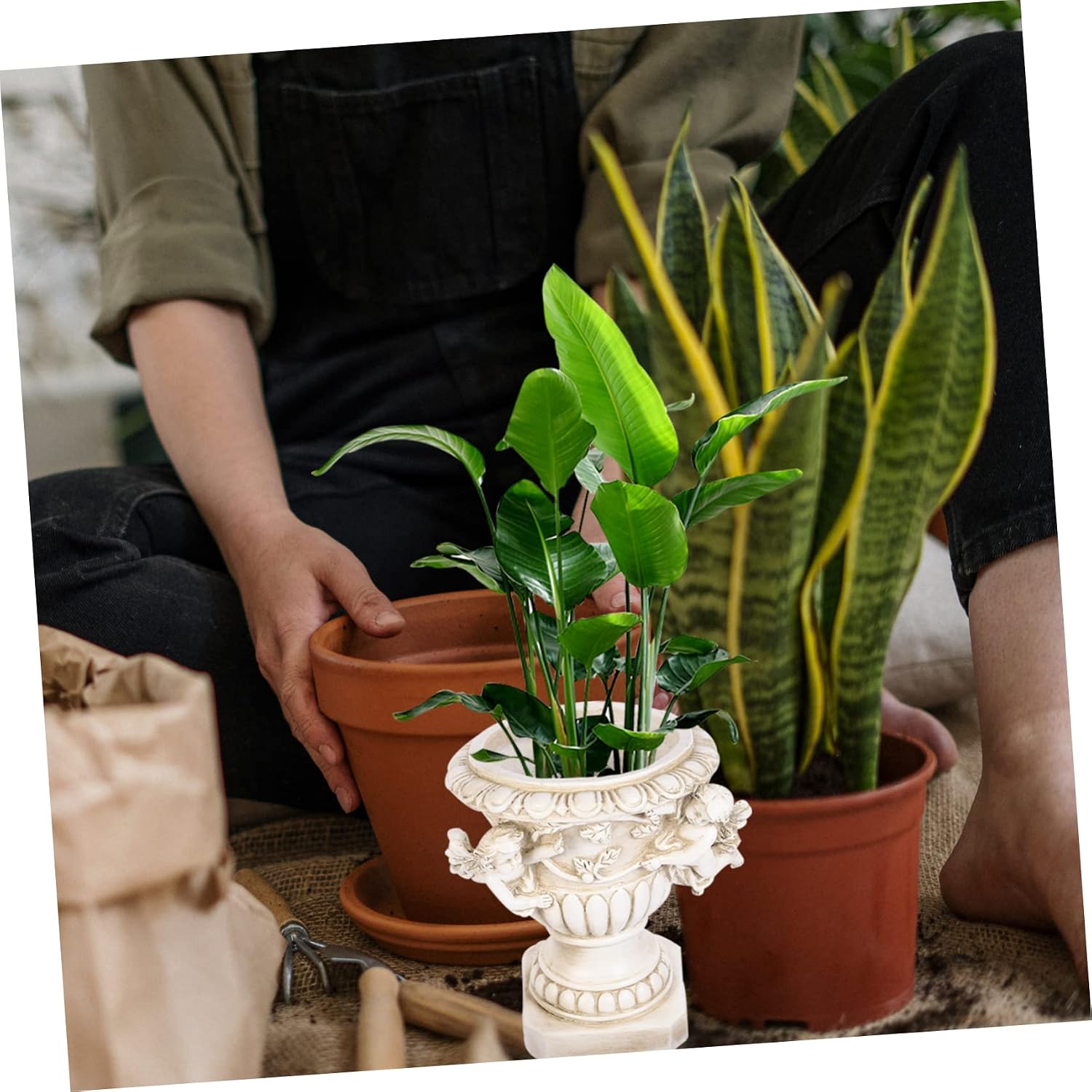 Outdoor Flowerpot European Style Beige Resin Crafts for Plants Decorative Outdoor Statue Pot Ideal for Yard and Garden