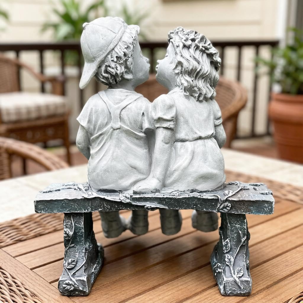 Garden First Kiss Outdoor Statue Decorative, Flower Bed Decor Puppy Love Kissing Couple,Boy and Girl Kissing Garden