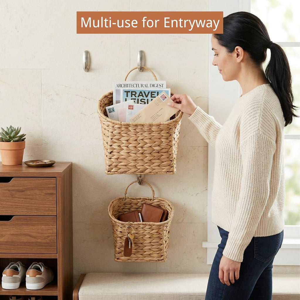 Coeusy Set of 2 Hanging Basket, Wicker Wall Basket for Door,Mail,Flower,Planters, Natural Water Hyacinth Storage Basket