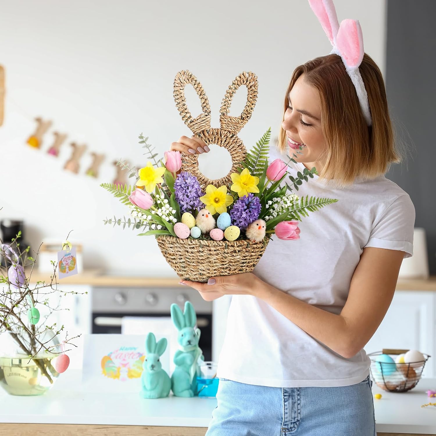 LemonRoad 16.1 Inch Easter Bunny Basket Easter Bunny Woven Wicker Basket Hanging Wall Rabbit Pocket for Spring Front