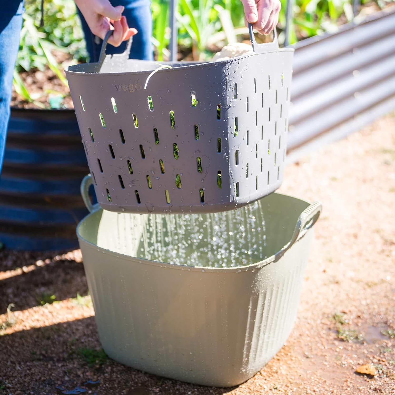 Vego FlexTrug Tub for Indoor, Outdoor Gardening Strainer Basket for Harvest, Rinse and Garden Use- 8 Gallon, Fog Gray