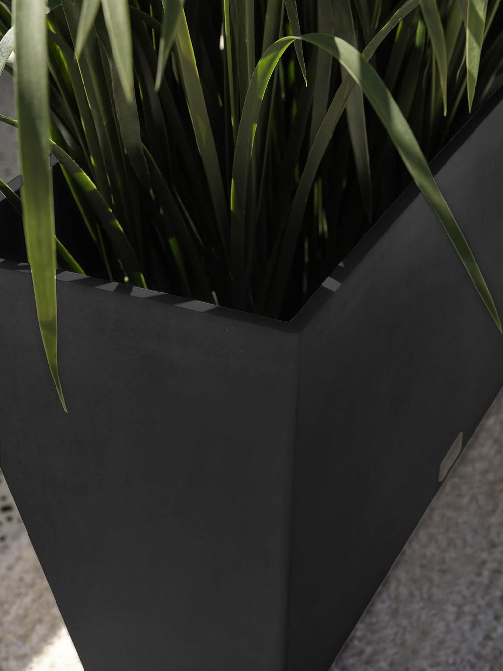 Veradek Pure Series Midori Planter - Wide Outdoor Planter | Made From Durable Plastic With Pre-Drilled Drainage Holes.