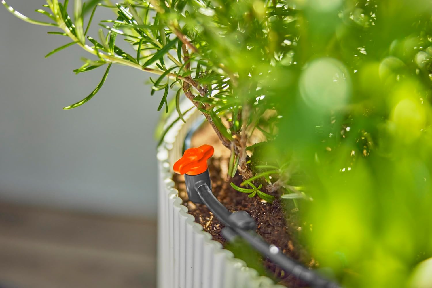 Gardena 13401-20 Micro Drip Sprinkler System for Balcony (15 Strains) Starter Set