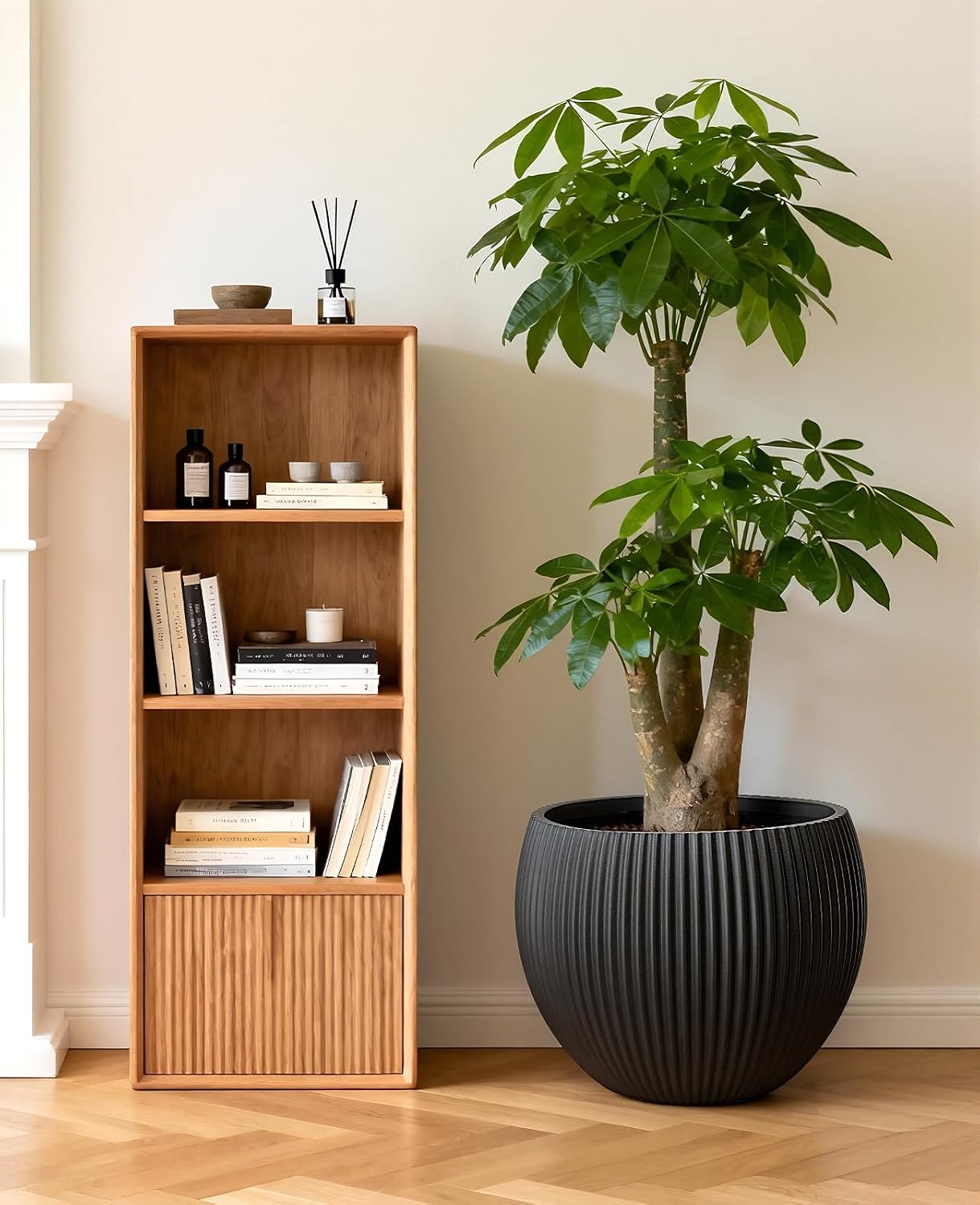 14.5 Inch Large Black Plastic Flower Pot with Drainage Plug | Thickened lightweight construction supports monstera
