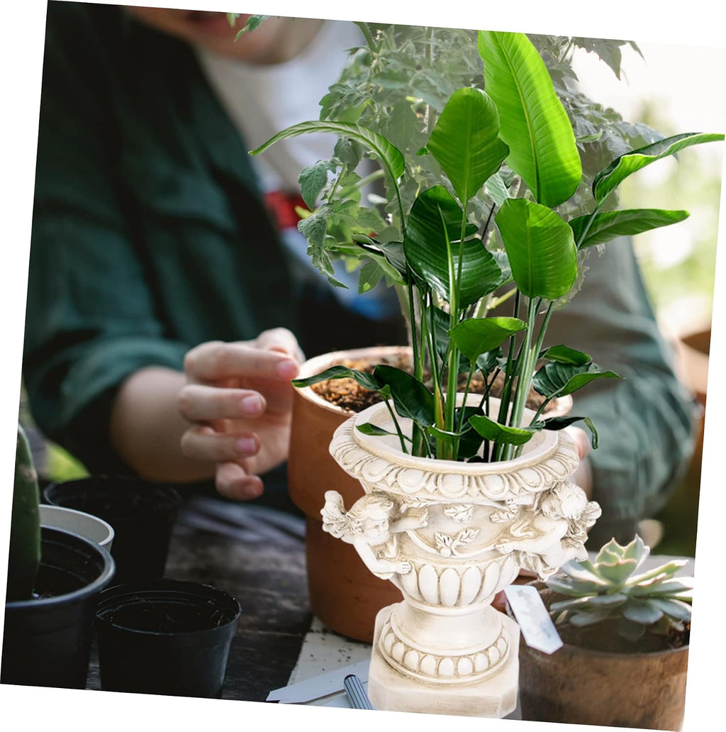 Outdoor Flowerpot European Style Beige Resin Crafts for Plants Decorative Outdoor Statue Pot Ideal for Yard and Garden