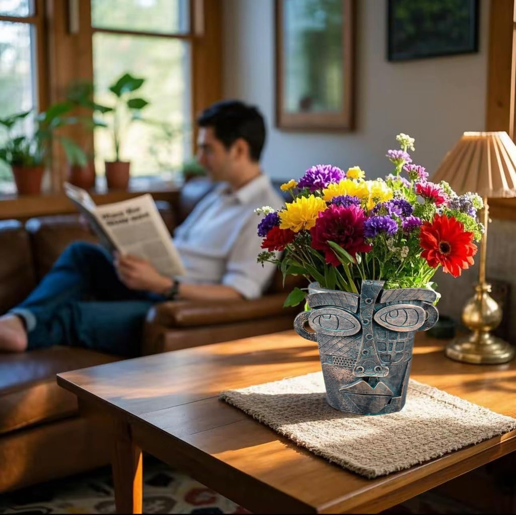 Bronze Abstract Face Planter Pots Unique Head Plant Pots Funny Face Flower Pot for Indoor Plants Home Art Table