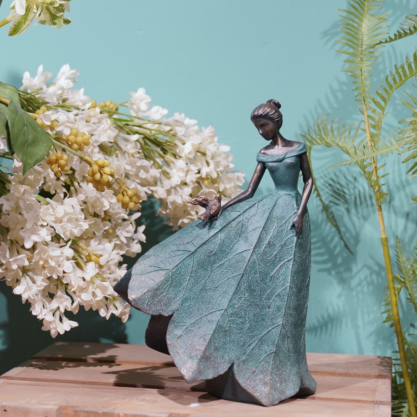 Guichifun Fairy Statue Leaf Angel Girls Gardening Gifts for Women