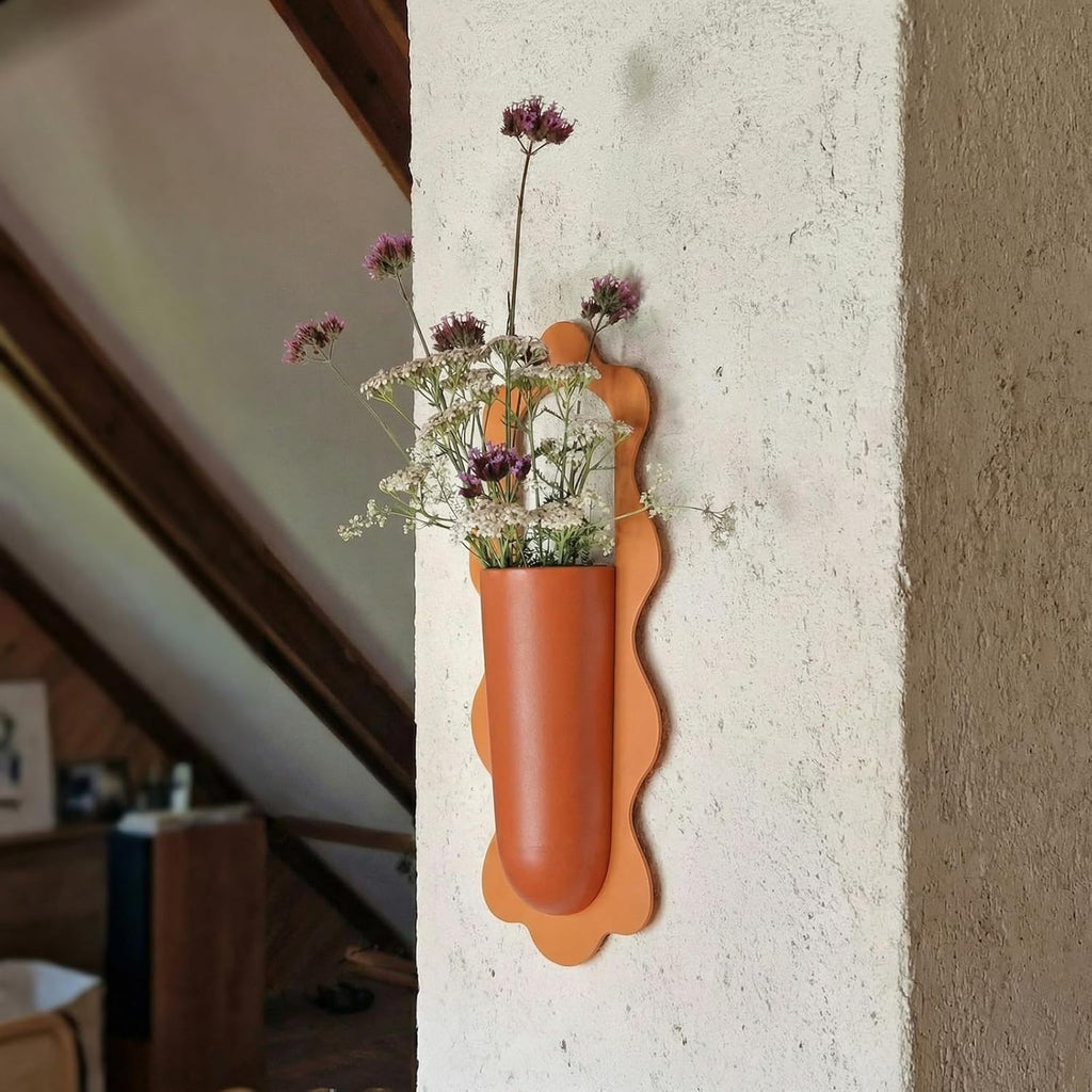 Metal Wall Planters Set of 2, Retro Wavy-Edge Hanging Vases - Orange & Green Red Iron Wall-Mounted Planters for Indoor