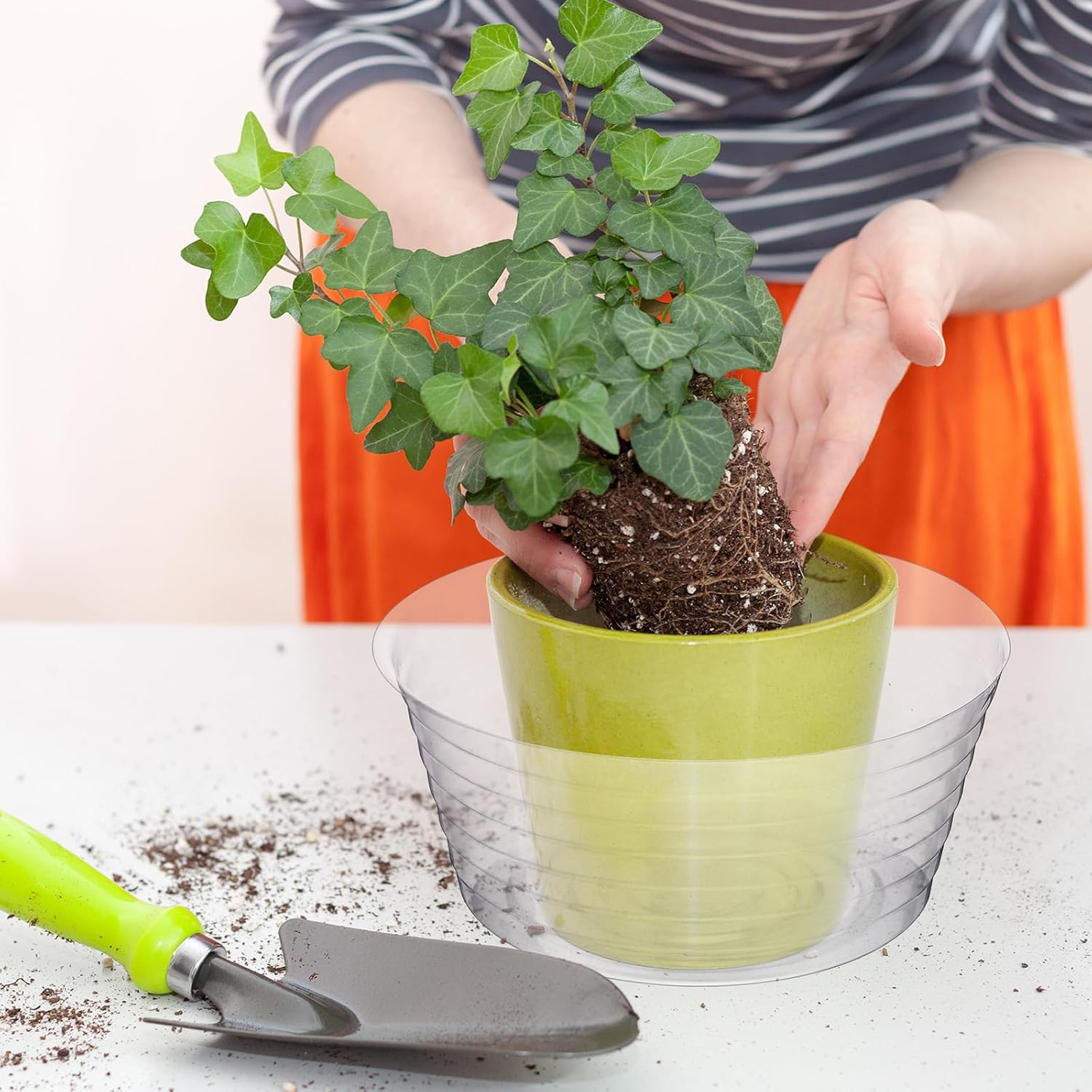 Plastic Plant Saucer Clear Deep Drip Tray Thickened Clear Plant Saucers Trays for Pots Deep Drip Trays for Home Garden