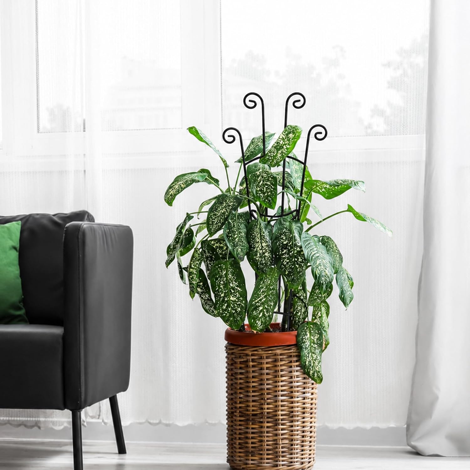 32.6in Plant Trellis for Climbing Plants Indoor, Expandable Large Metal Trellis for Potted Plants, Heavy-Duty Tall