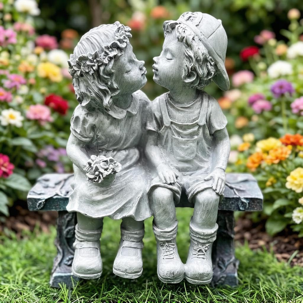 Garden First Kiss Outdoor Statue Decorative, Flower Bed Decor Puppy Love Kissing Couple,Boy and Girl Kissing Garden