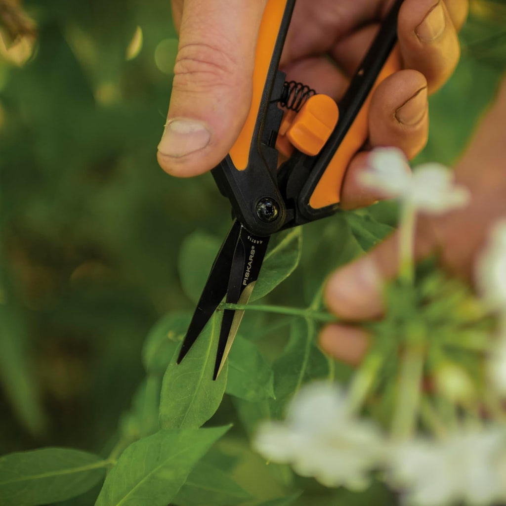 Fiskars 6" Non-Stick Pruning Snips, Resin-Resistant Garden Scissors, 2-Pack | Garden Shears for Weeds, Flower Buds &